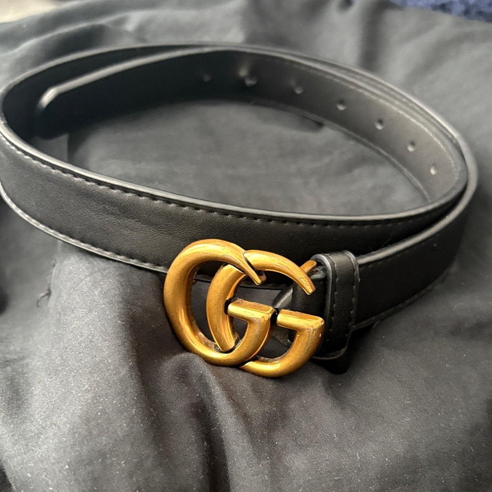 Gucci Black Belt with Gold GG Buckle